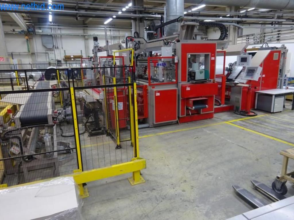 Maschinen zur Veredelung und Herstellung von Textilien-18