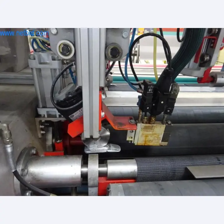 Máquinas para acabamento e fabrico de têxteis-9