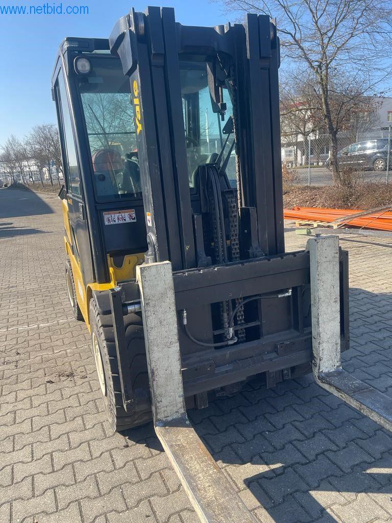 Maschinen zur Veredelung und Herstellung von Textilien-5