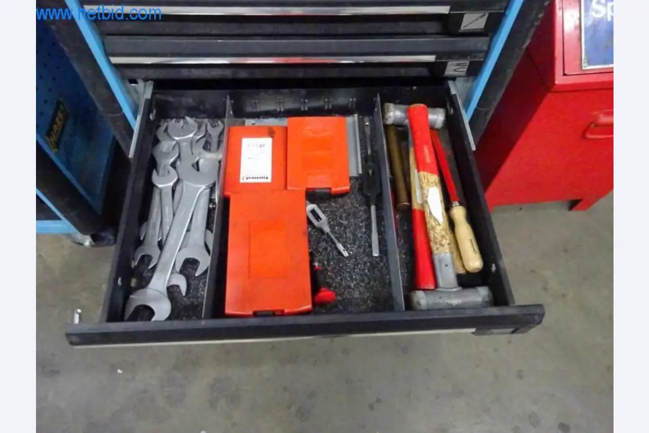 Machines pour l'ennoblissement et la fabrication de textiles-7