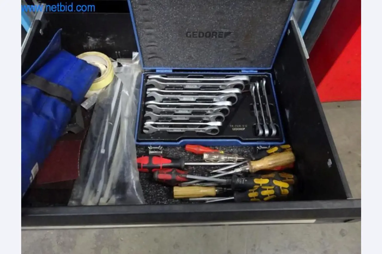 Machines pour l'ennoblissement et la fabrication de textiles-8