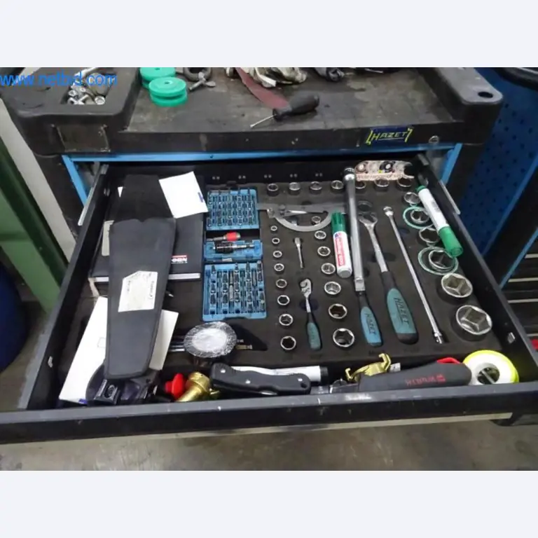 Maschinen zur Veredelung und Herstellung von Textilien-1