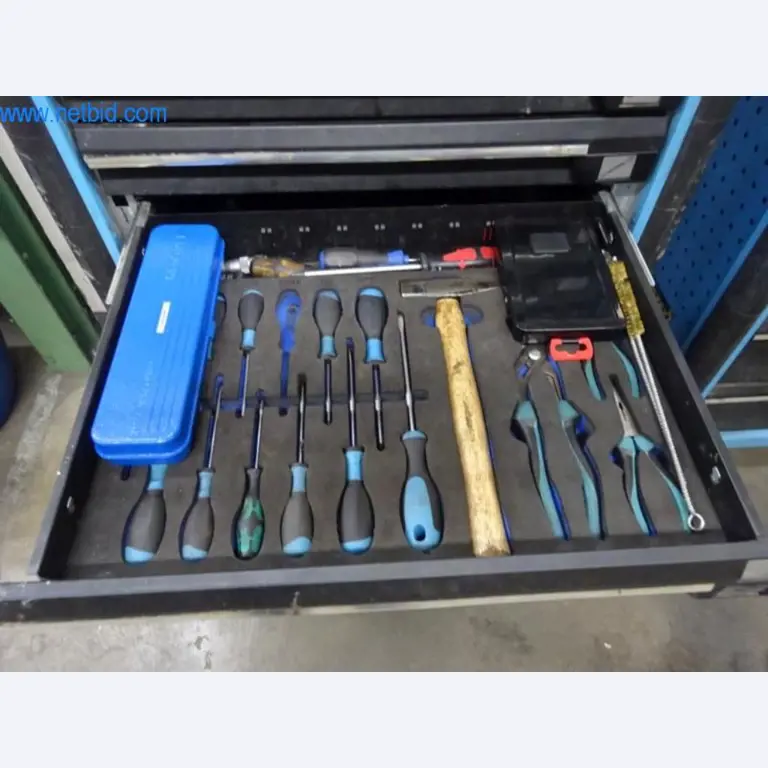 Maschinen zur Veredelung und Herstellung von Textilien-3