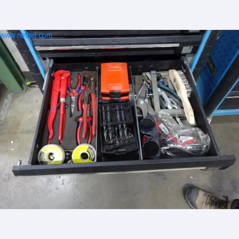 Maschinen zur Veredelung und Herstellung von Textilien-6