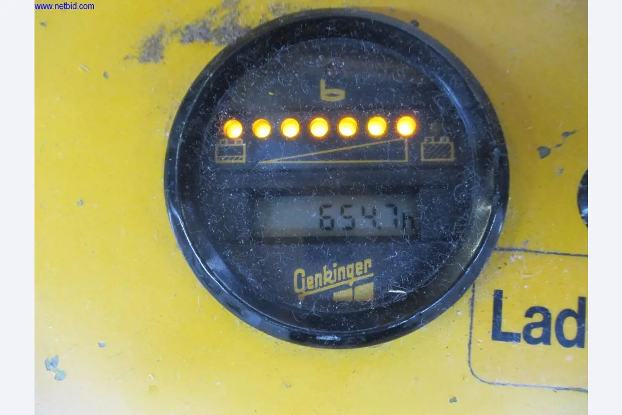 Stroje pro konečnou úpravu a výrobu textilií-4