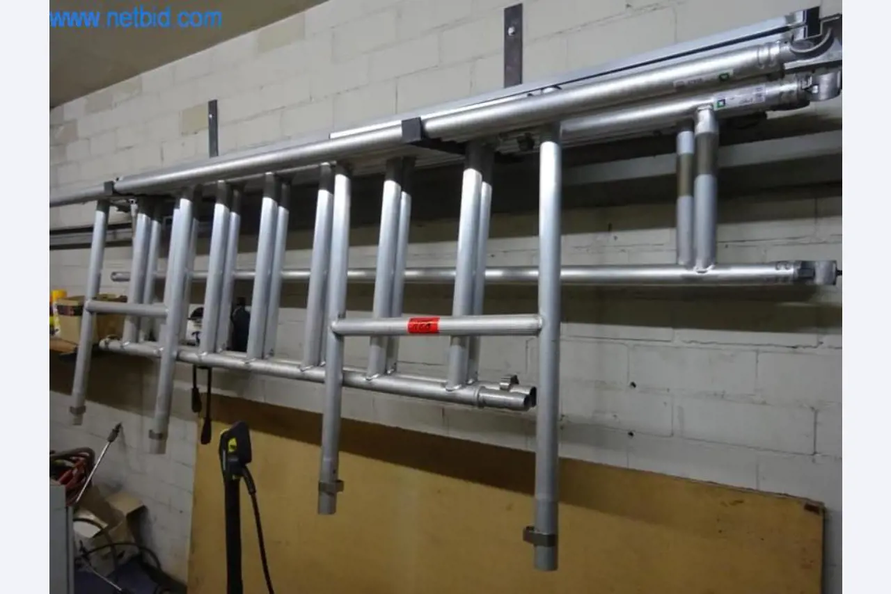 Maschinen zur Veredelung und Herstellung von Textilien-1