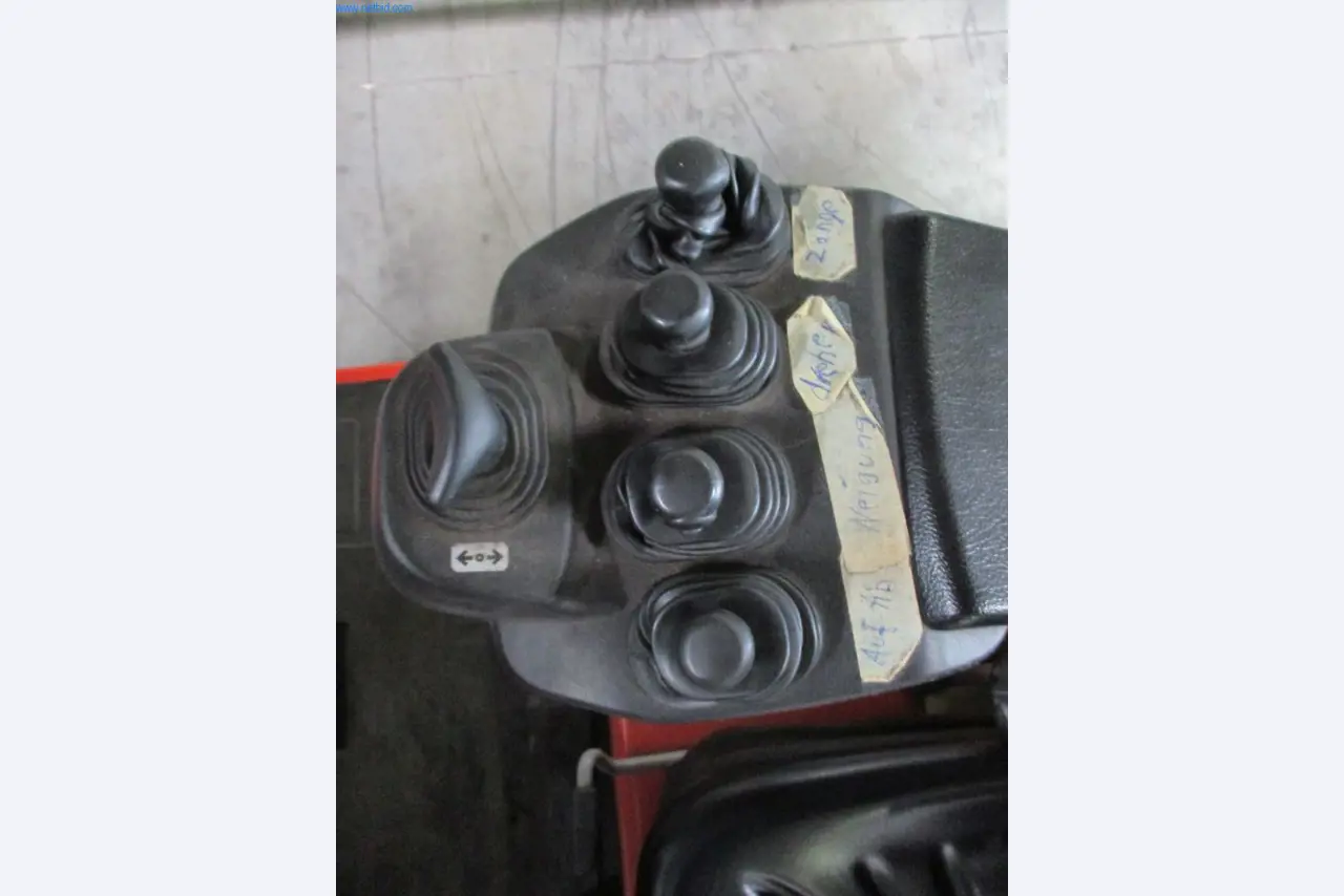 Maszyny do wykańczania i produkcji wyrobów włókienniczych-4