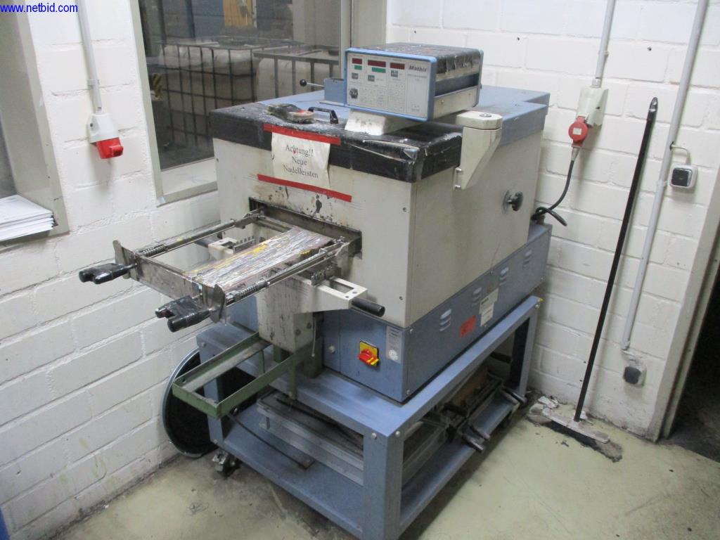 Maschinen zur Veredelung und Herstellung von Textilien-1