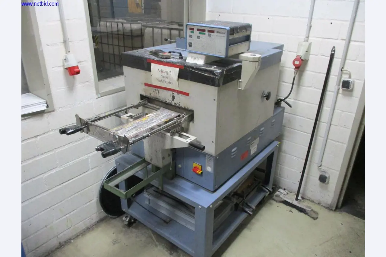 Máquinas para acabamento e fabrico de têxteis-1