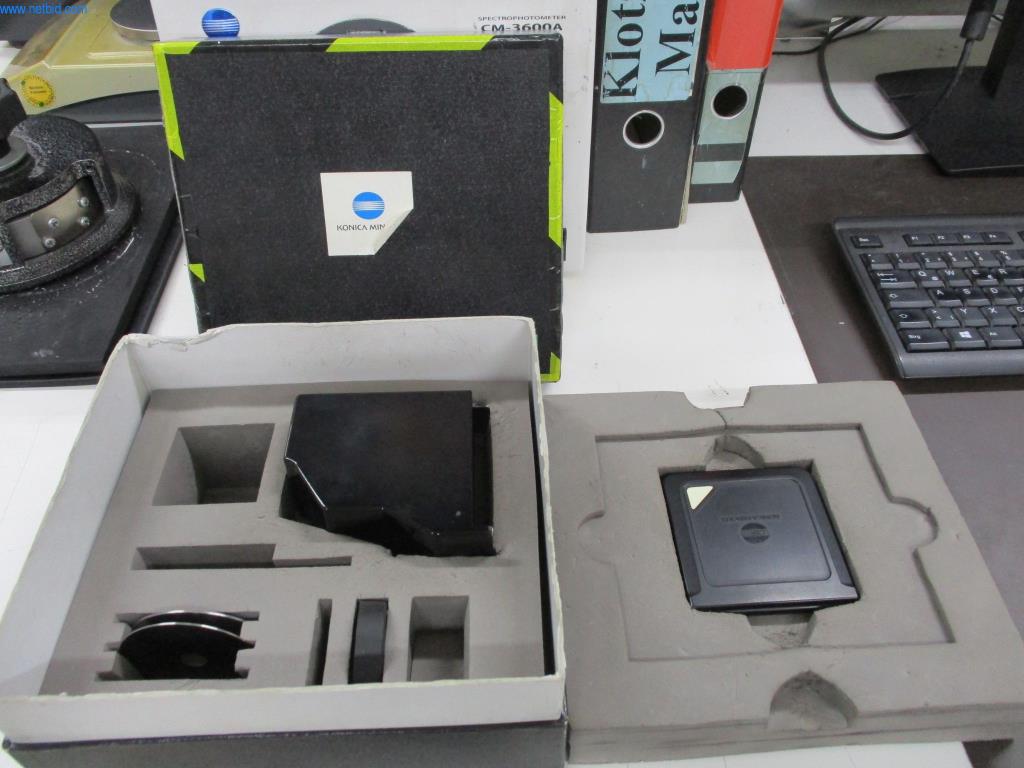 Maschinen zur Veredelung und Herstellung von Textilien-2