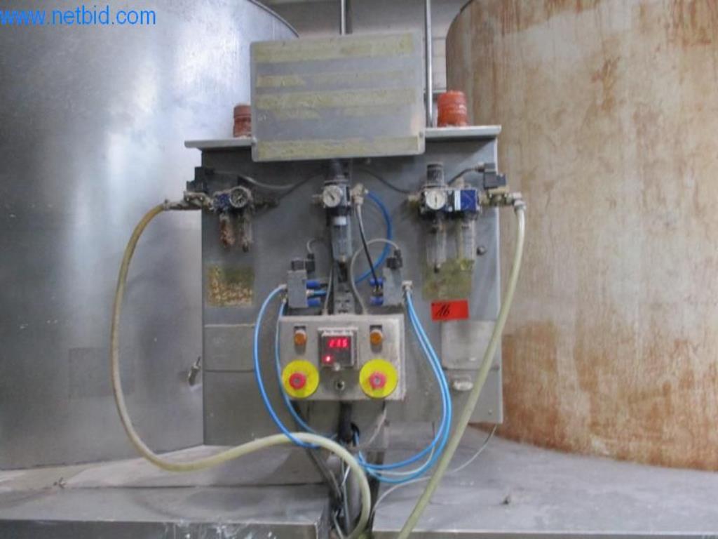 Maschinen zur Veredelung und Herstellung von Textilien-18