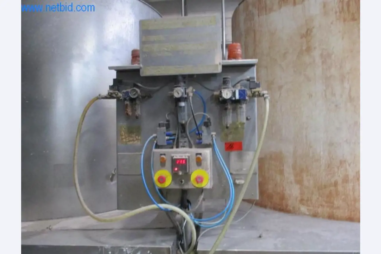 Máquinas para acabamento e fabrico de têxteis-18