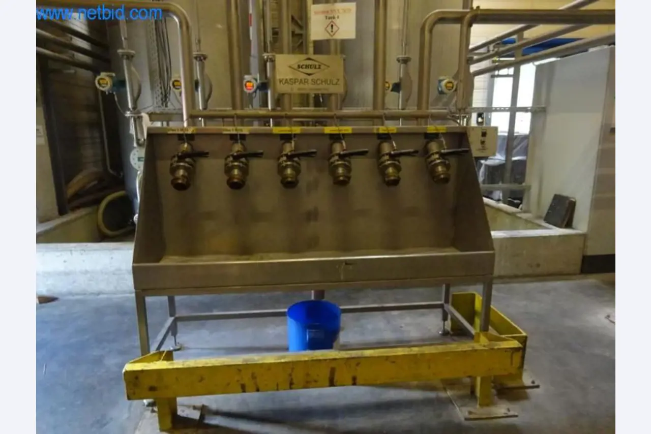 Maszyny do wykańczania i produkcji wyrobów włókienniczych-8