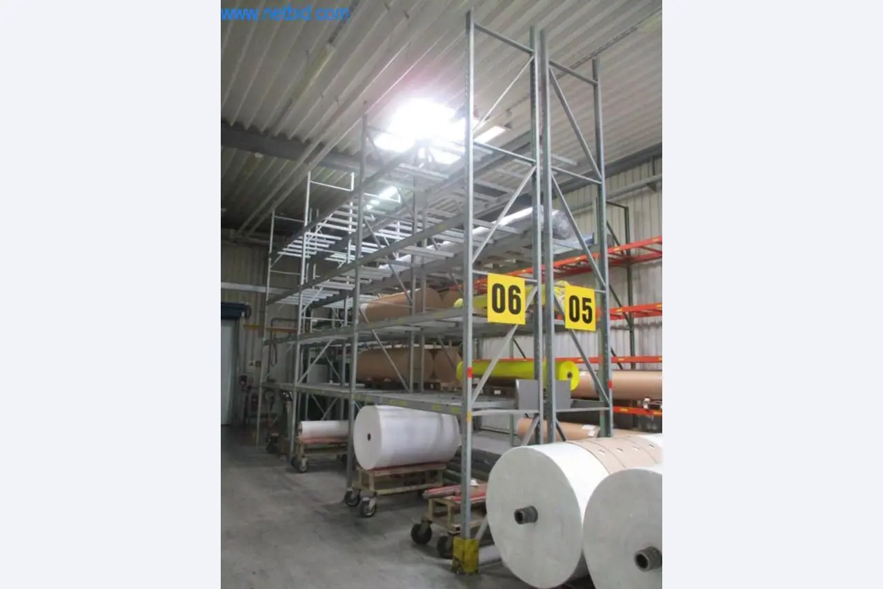 Máquinas para acabamento e fabrico de têxteis-1