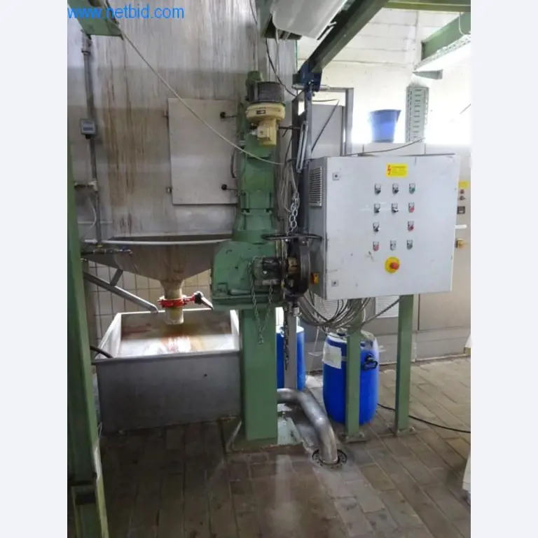 Máquinas para acabamento e fabrico de têxteis-11