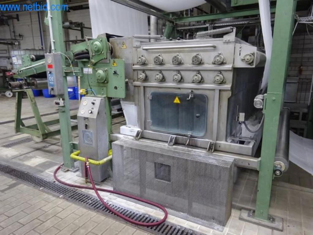 Maschinen zur Veredelung und Herstellung von Textilien-4