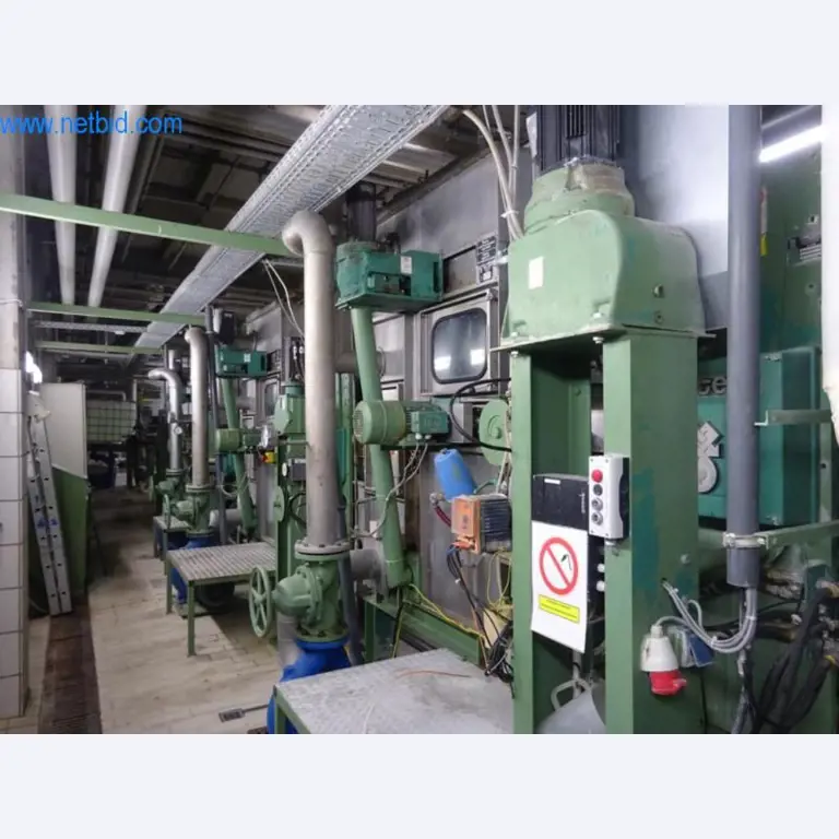 Stroje pro konečnou úpravu a výrobu textilií-9