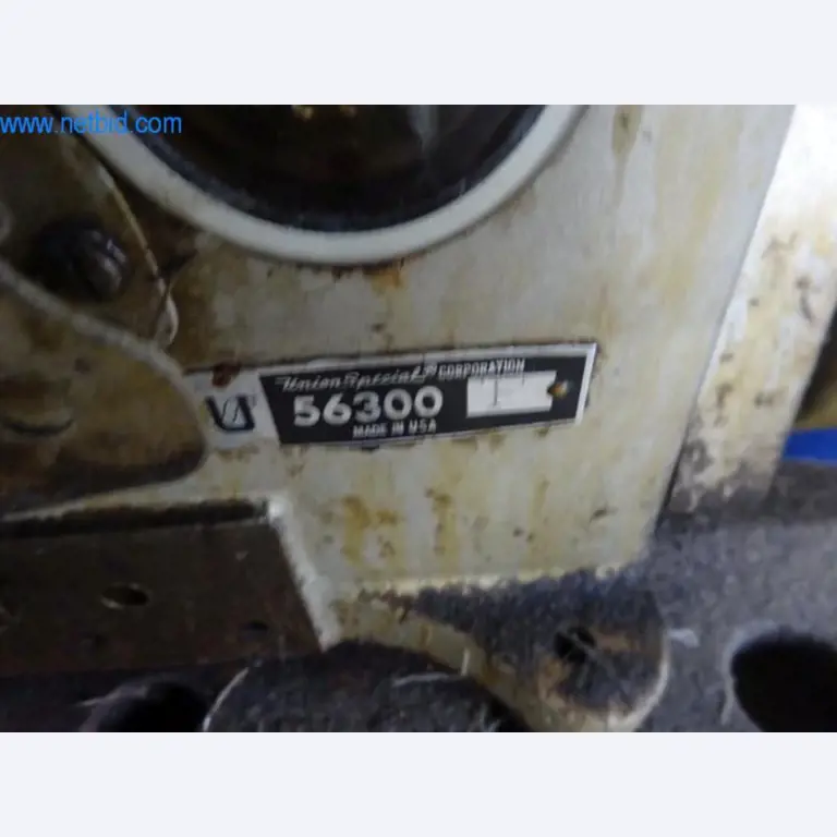 Machines pour l'ennoblissement et la fabrication de textiles-2