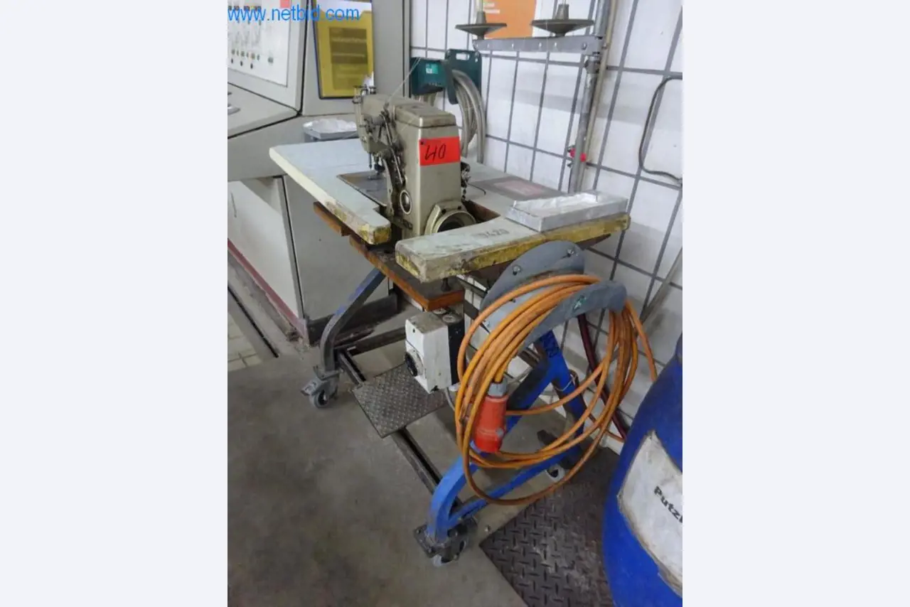 Machines pour l'ennoblissement et la fabrication de textiles-3