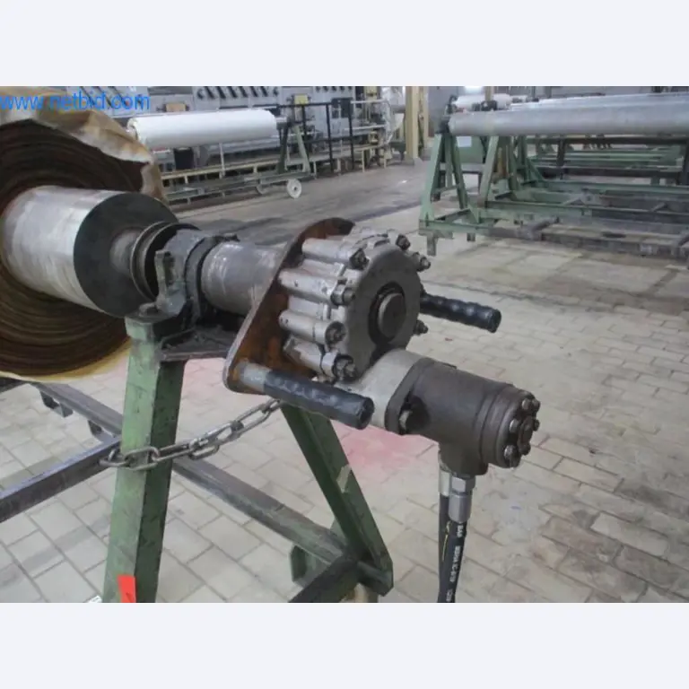 Machines pour l'ennoblissement et la fabrication de textiles-6