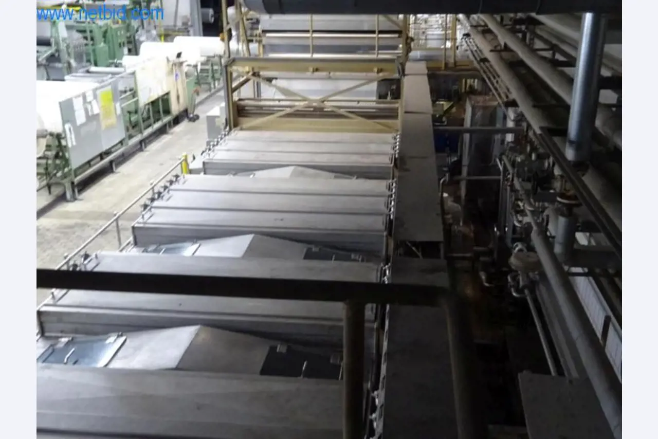 Machines for finishing and manufacturing textiles-7