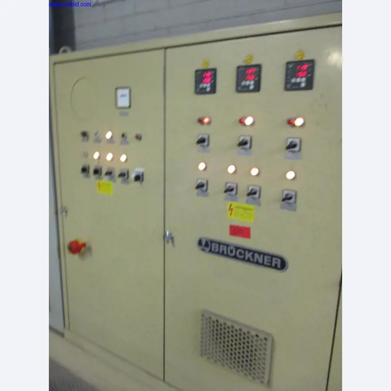 Máquinas para acabamento e fabrico de têxteis-10