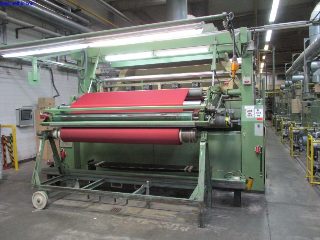 Maschinen zur Veredelung und Herstellung von Textilien-2