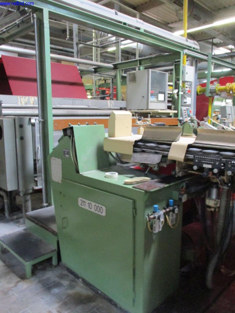 Maschinen zur Veredelung und Herstellung von Textilien-4