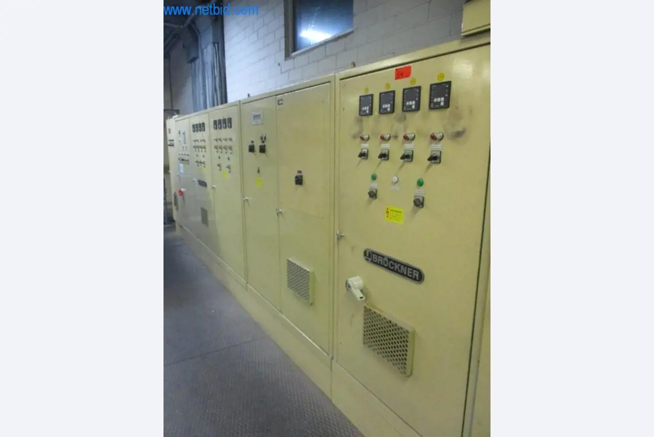 Máquinas para acabamento e fabrico de têxteis-18