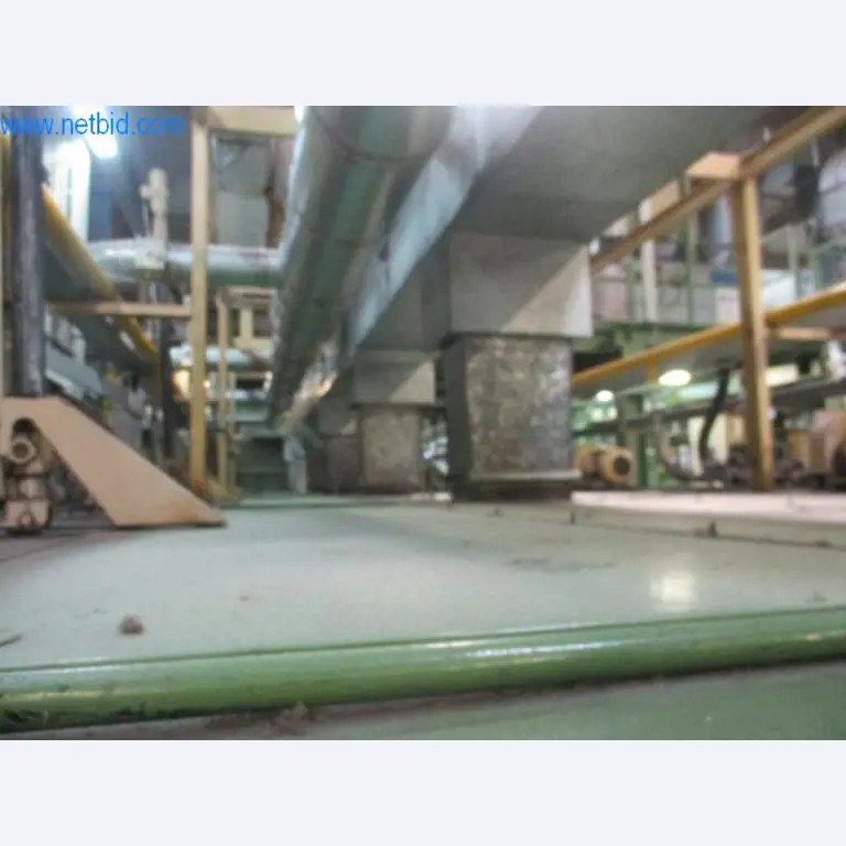 Stroje pro konečnou úpravu a výrobu textilií-11