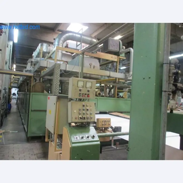 Stroje pro konečnou úpravu a výrobu textilií-12