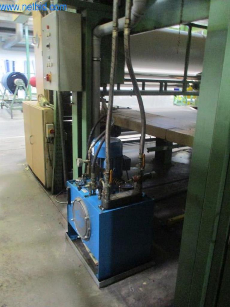 Máquinas para acabamento e fabrico de têxteis-14