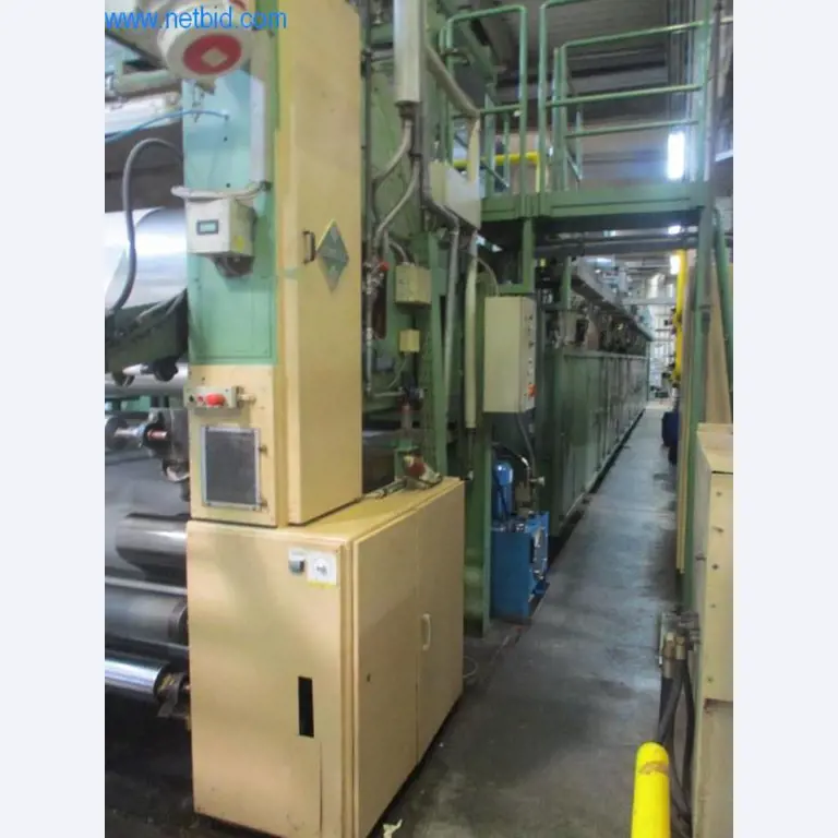 Stroje pro konečnou úpravu a výrobu textilií-15