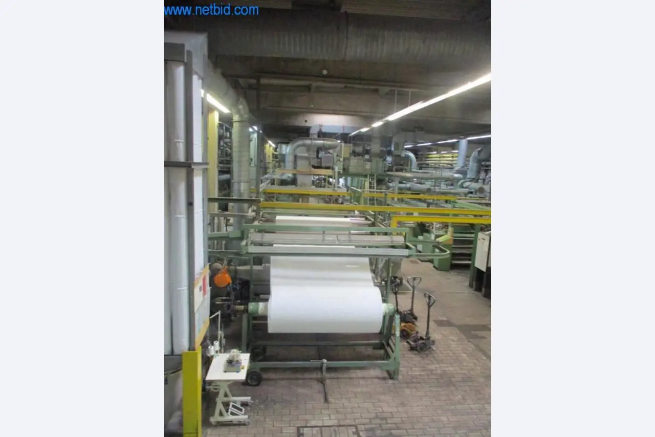 Stroje pro konečnou úpravu a výrobu textilií-18