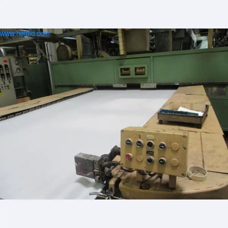 Stroje pro konečnou úpravu a výrobu textilií-6