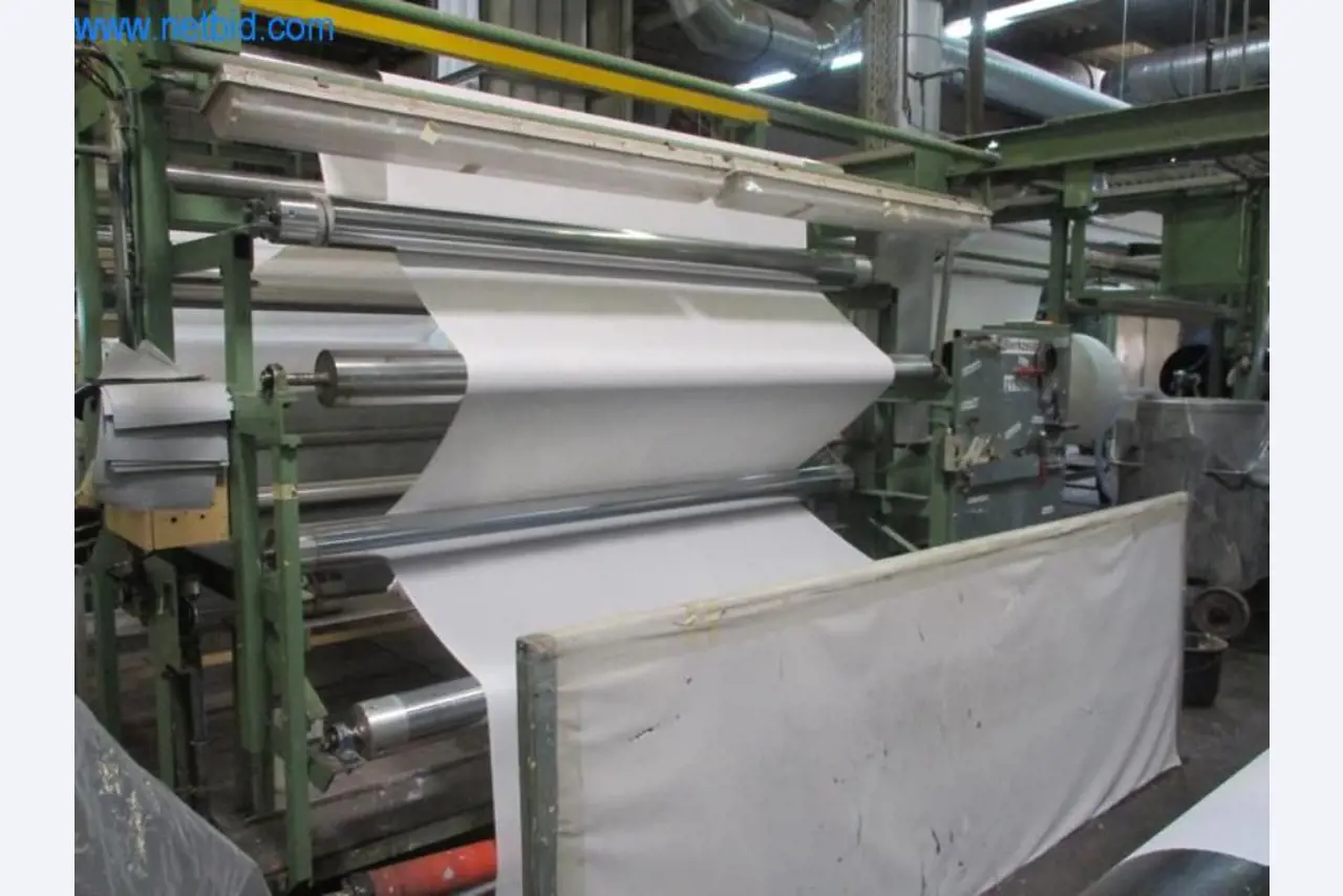 Stroje pro konečnou úpravu a výrobu textilií-8