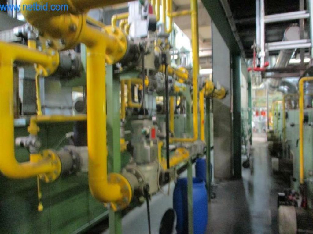 Maschinen zur Veredelung und Herstellung von Textilien-7