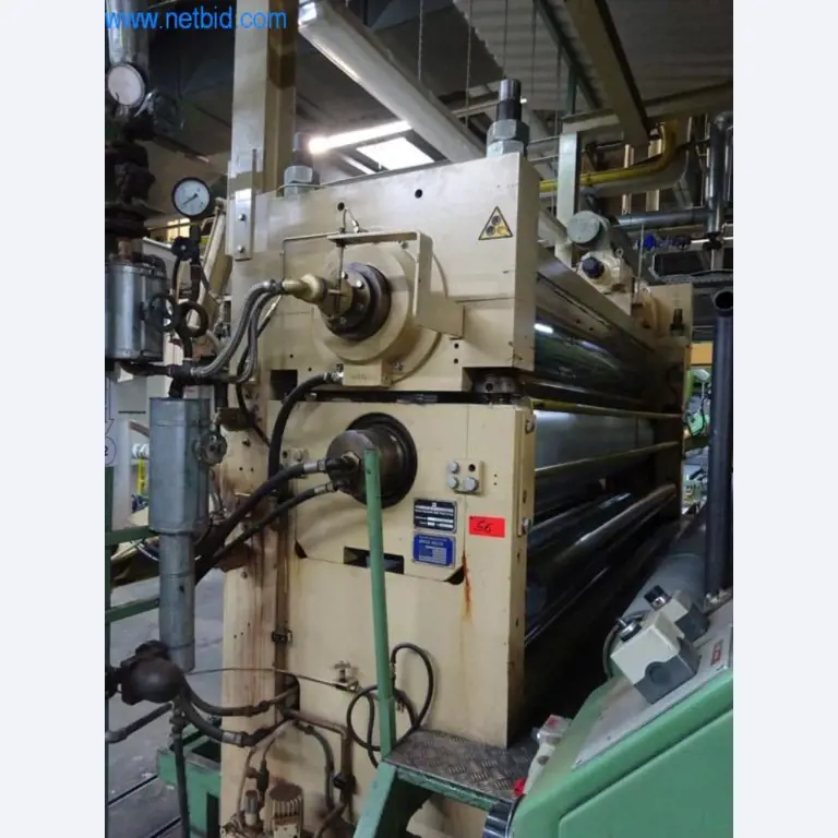 Maschinen zur Veredelung und Herstellung von Textilien-3