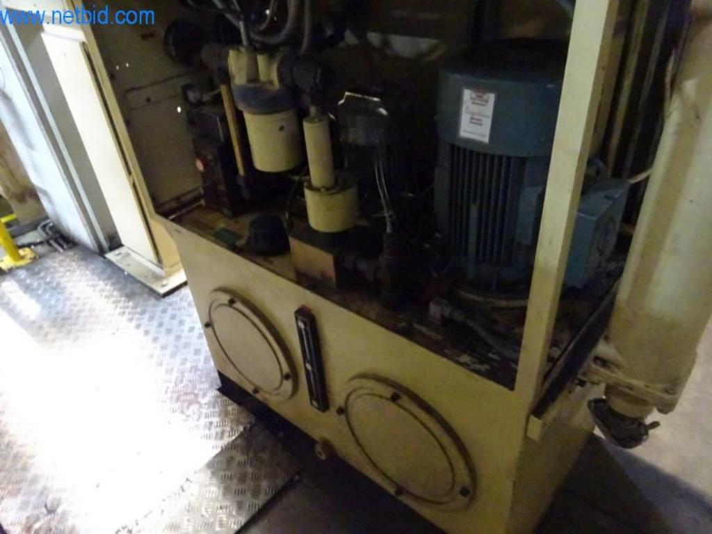 Máquinas para acabamento e fabrico de têxteis-9