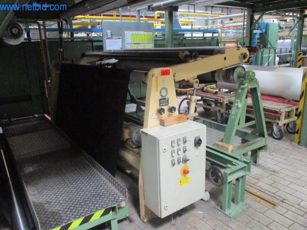 Maschinen zur Veredelung und Herstellung von Textilien-2