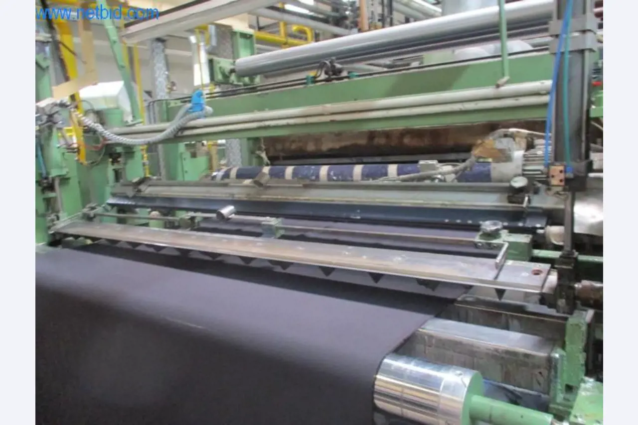 Máquinas para acabamento e fabrico de têxteis-5