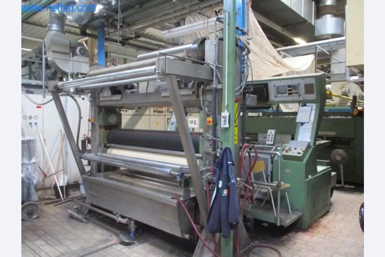 Máquinas para acabamento e fabrico de têxteis-1