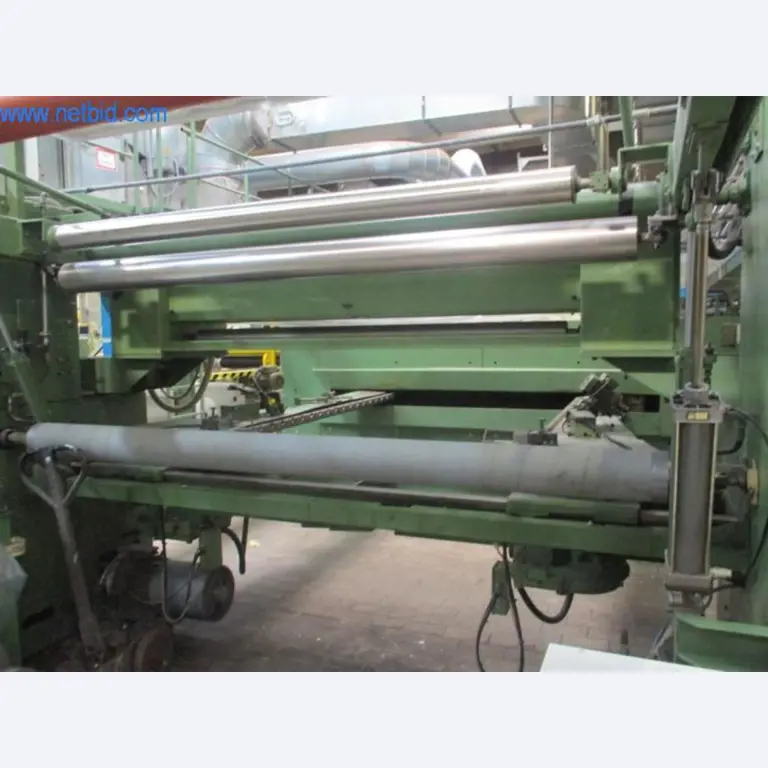 Máquinas para acabamento e fabrico de têxteis-9