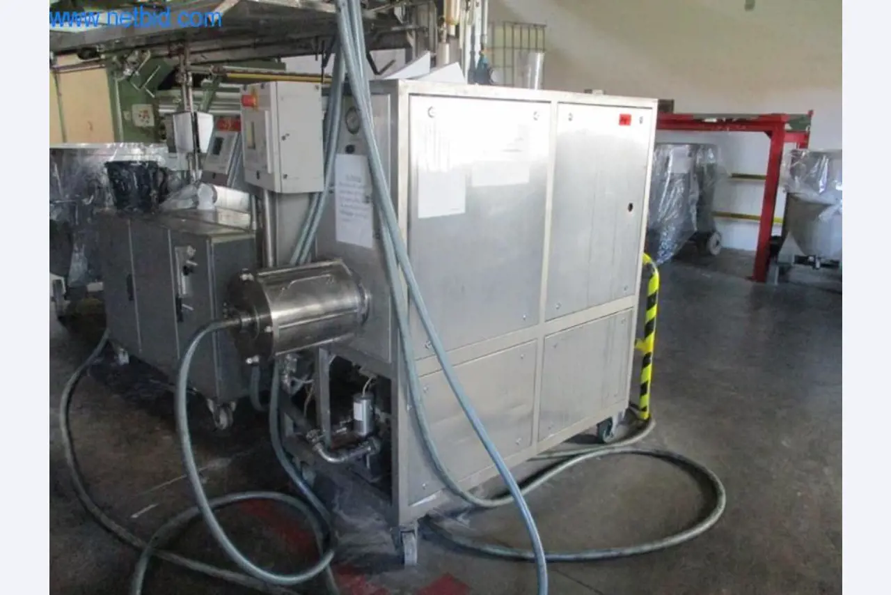 Máquinas para acabamento e fabrico de têxteis-1