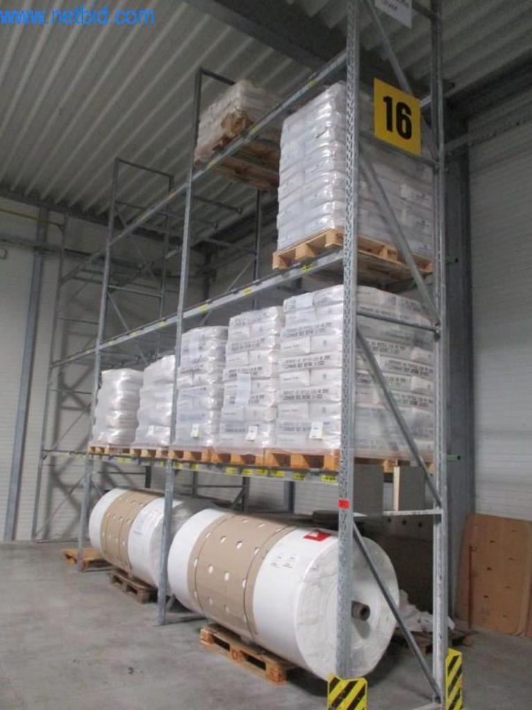 Maschinen zur Veredelung und Herstellung von Textilien-4