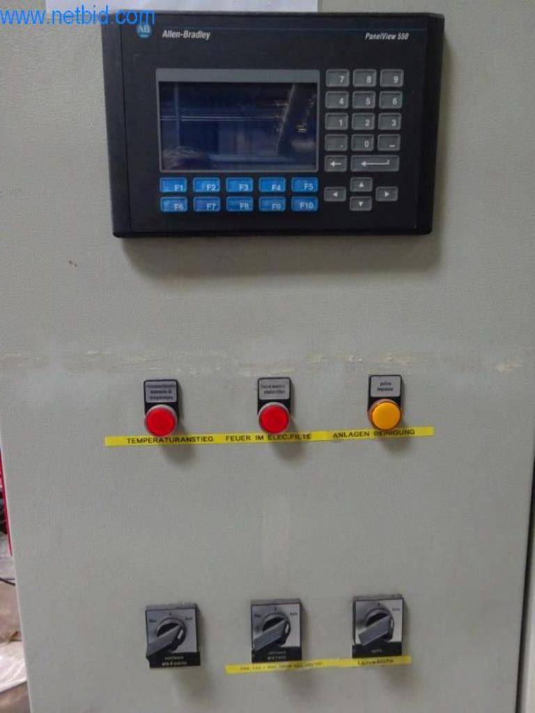 Maschinen zur Veredelung und Herstellung von Textilien-16