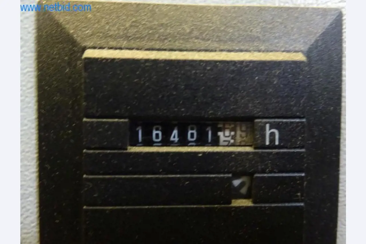 Máquinas para acabamento e fabrico de têxteis-12