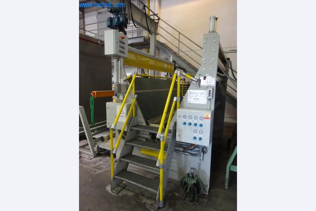 Máquinas para acabamento e fabrico de têxteis-17