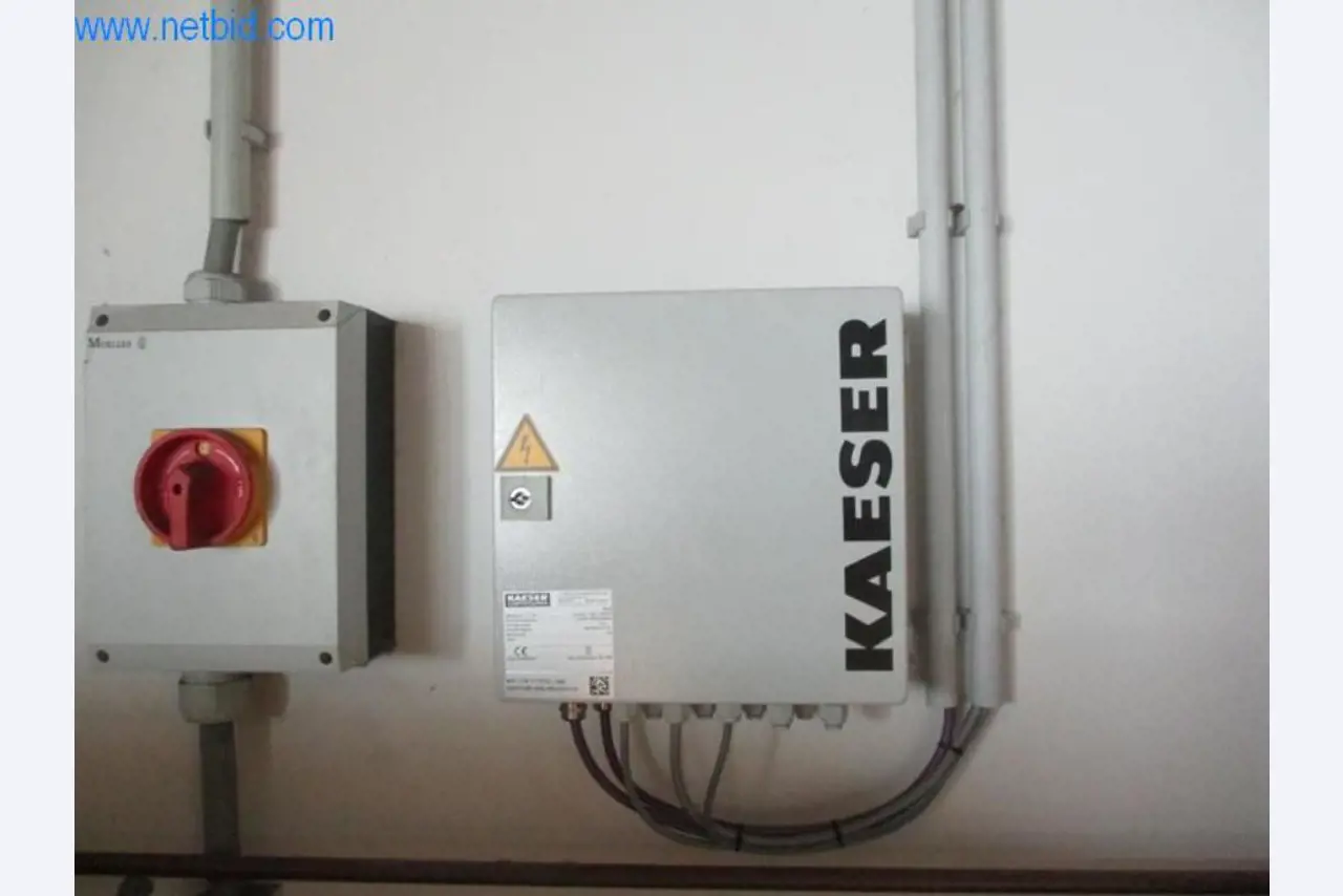 Máquinas para acabamento e fabrico de têxteis-9