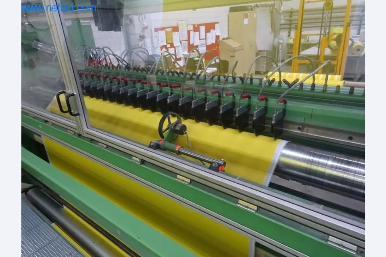 Máquinas para acabamento e fabrico de têxteis-3